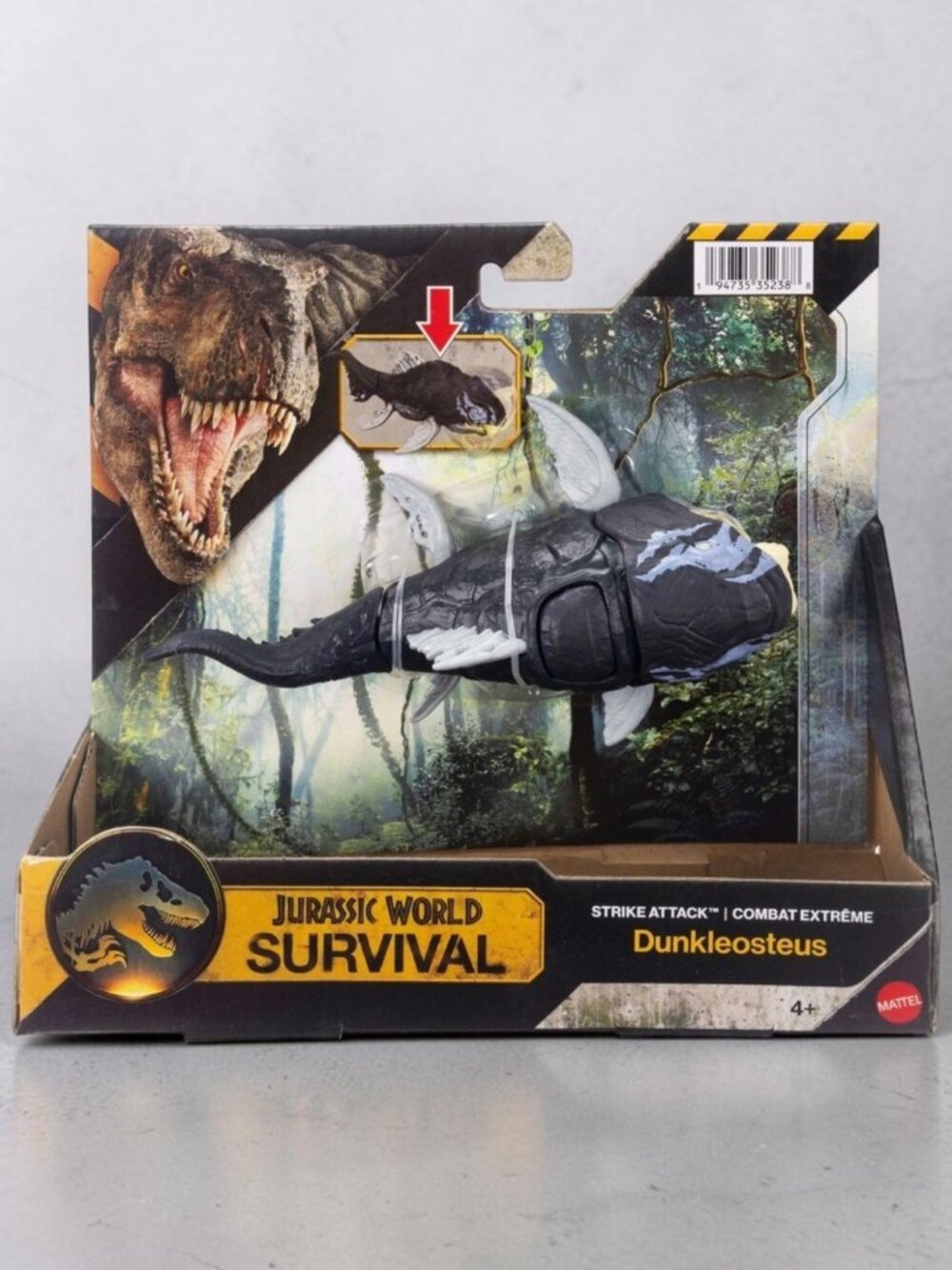 Jurassic World Survival Strike Attack Dunkleosteus Chomp Action Figure